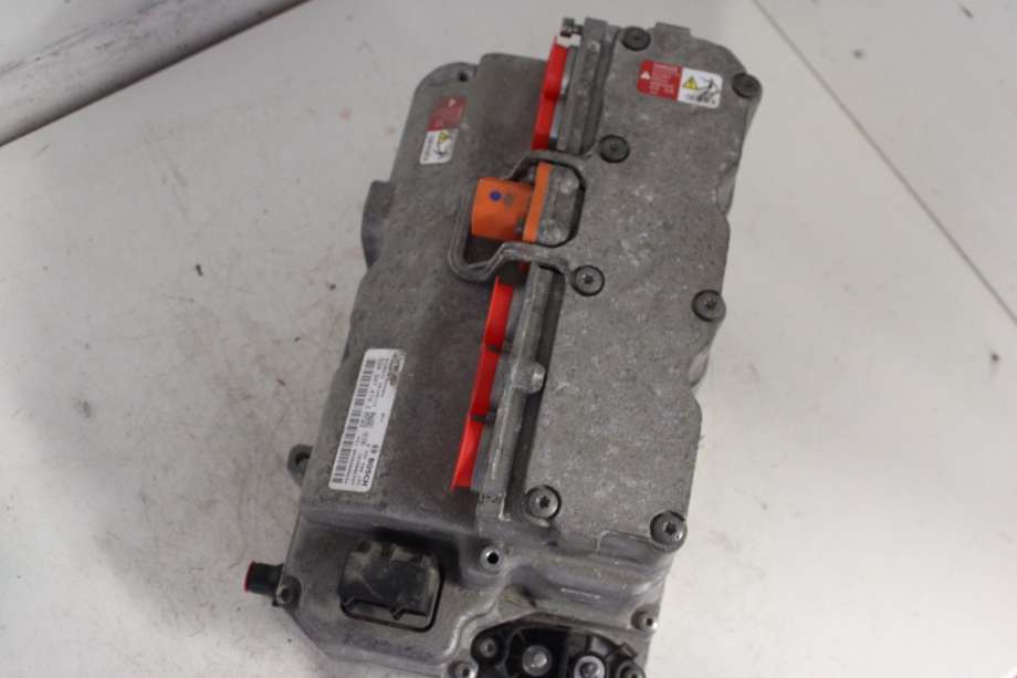 Inverter hybrid til VW e-Golf 2014-2017 (Fase 1)  (VOLKSWAGEN|5G0 907 070 E|)