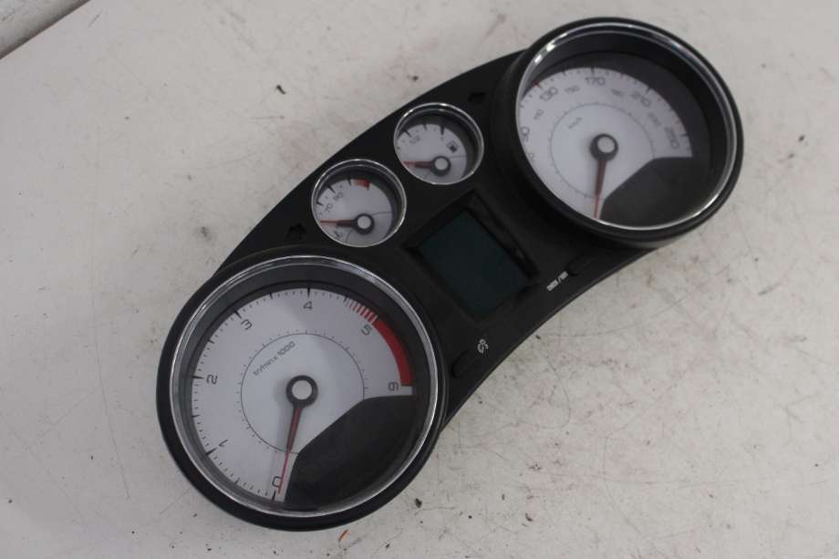 Instrumentpanel til Peugeot 308 2011-2013 (Type I, Fase 2)  (PEUGEOT|98 061 324 80|98 061 328 80|)