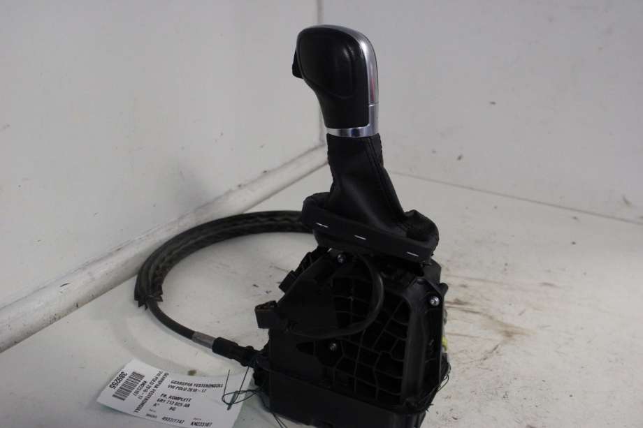 Diverse deler til VW Polo 2009-2014 (Type V, Fase 1)  (VOLKSWAGEN||6R1 713 025 AB)