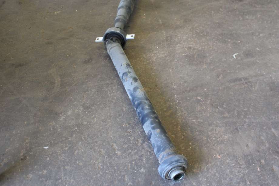 Mellomaksel bakre til BMW X6 2008-2014 (E71/E72) (E71/E72) (BMW|26 10 7 589 129|)