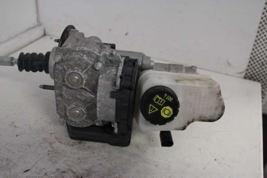 Bremsekraft-regulator bak til VW e-Golf 2017-2020 (Fase 2) (VOLKSWAGEN|5QE 614 105 AT|)