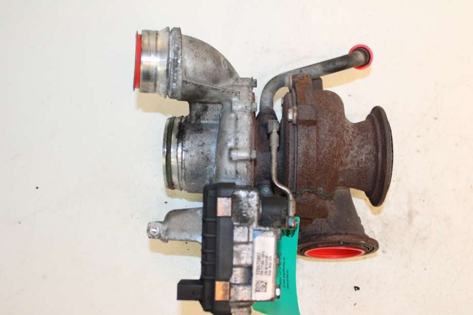 Turbo til BMW X6 2008-2014 (E71/E72) (E71/E72) (BMW|11 65 7 799 759|)