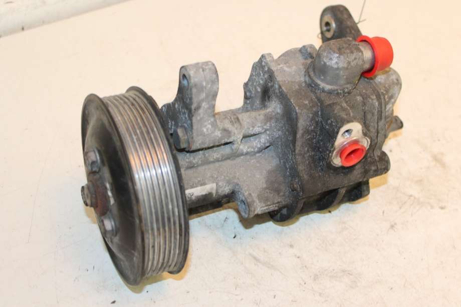 Servo pumpe mekanisk til BMW X6 2008-2014 (E71/E72) (E71/E72) (BMW|32 41 6 796 464|)