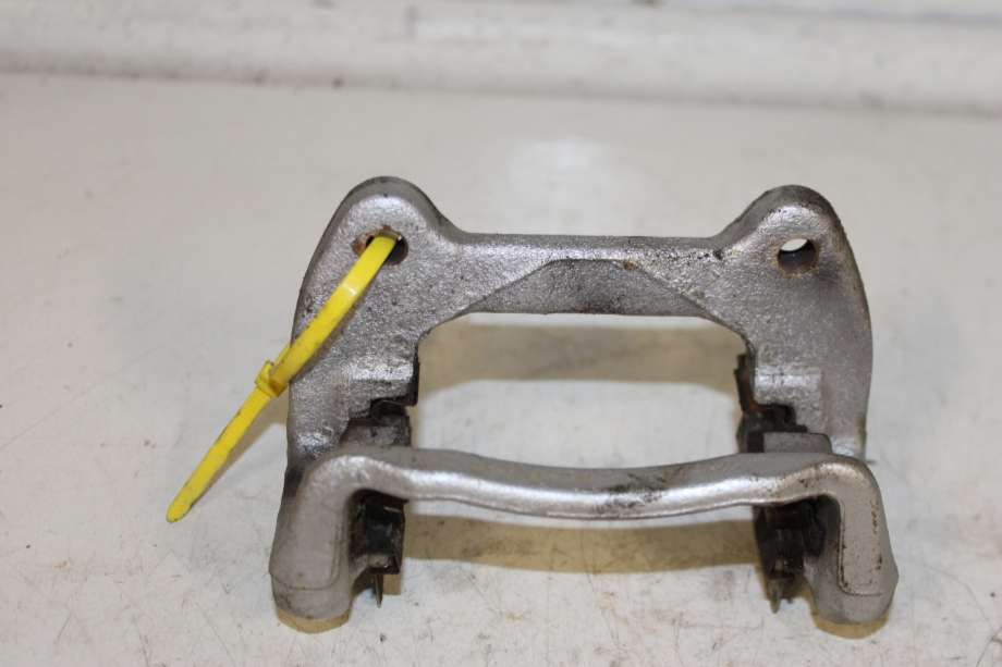 Bremsecaliper brakett til Mini One/Cooper 2007-2014 (R55-57) (R55-57) (MINI|34 21 6 776 927|)