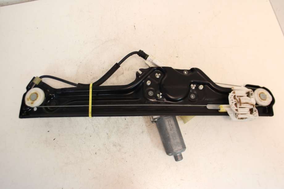 Ruteheis venstre bak til BMW X6 2008-2014 (E71/E72) (E71/E72) (BMW|51 35 7 197 303|)