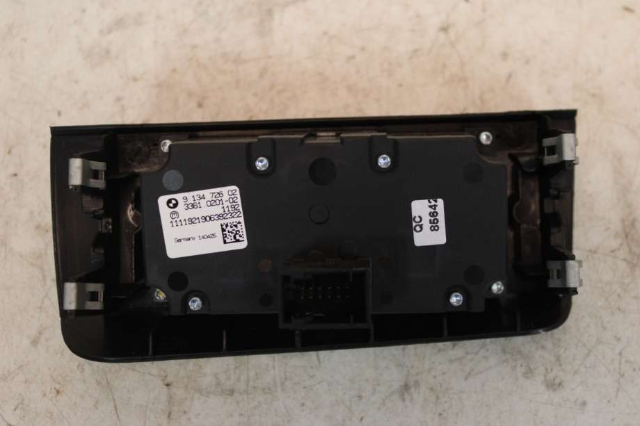 Bryter lys til BMW X6 2008-2014 (E71/E72) (E71/E72) (BMW|61 31 9 134 726|)