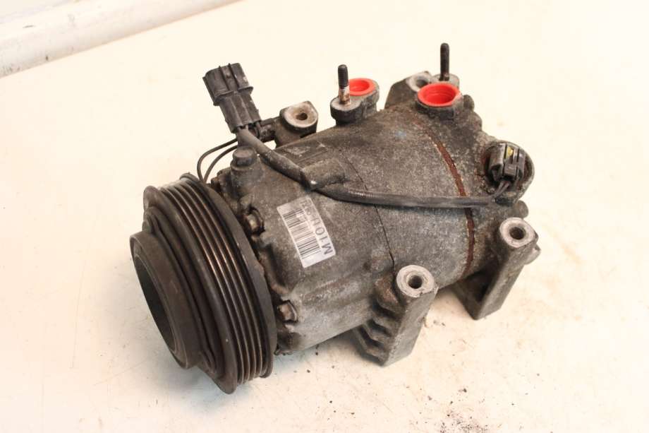 Diverse deler til Hyundai Ix35 2010-2015 (HYUNDAI|97701 2Y100|)
