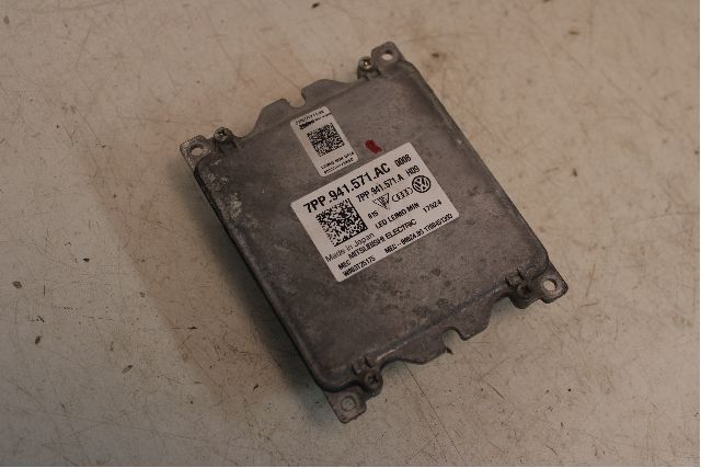 Styreenhet xenon/ballast til VW Transporter / Caravelle 2019-->> (T6.1) (T6.1) (VOLKSWAGEN|7PP 941 571 AC|)