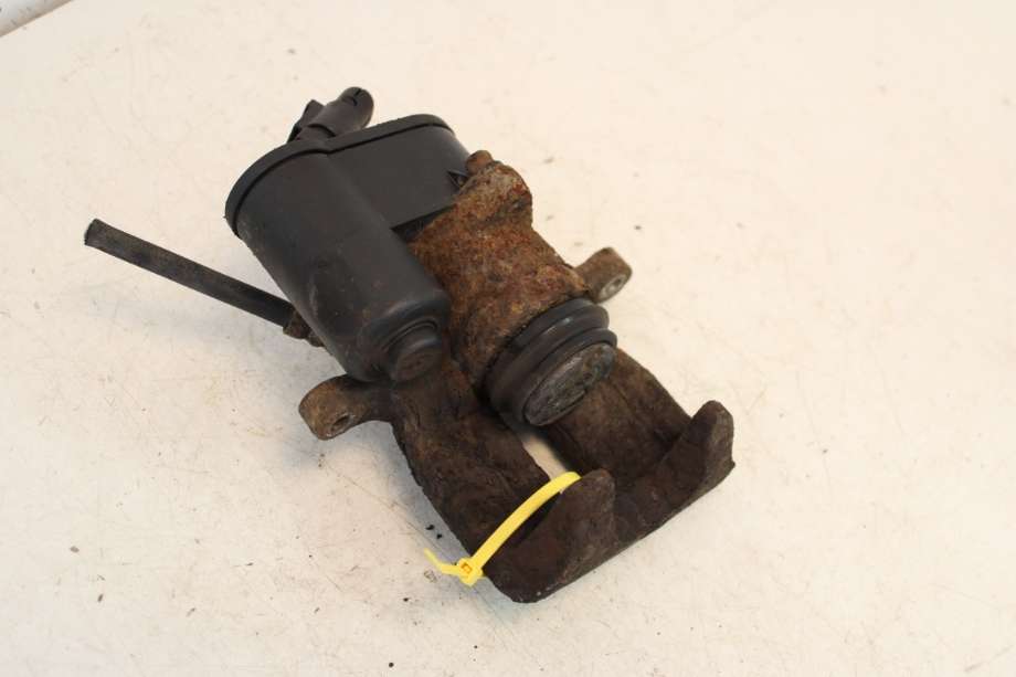 Bremsecaliper høyre bak til VW Passat 2011-2015 (B7) (B7) (VOLKSWAGEN|5N0 615 404|)