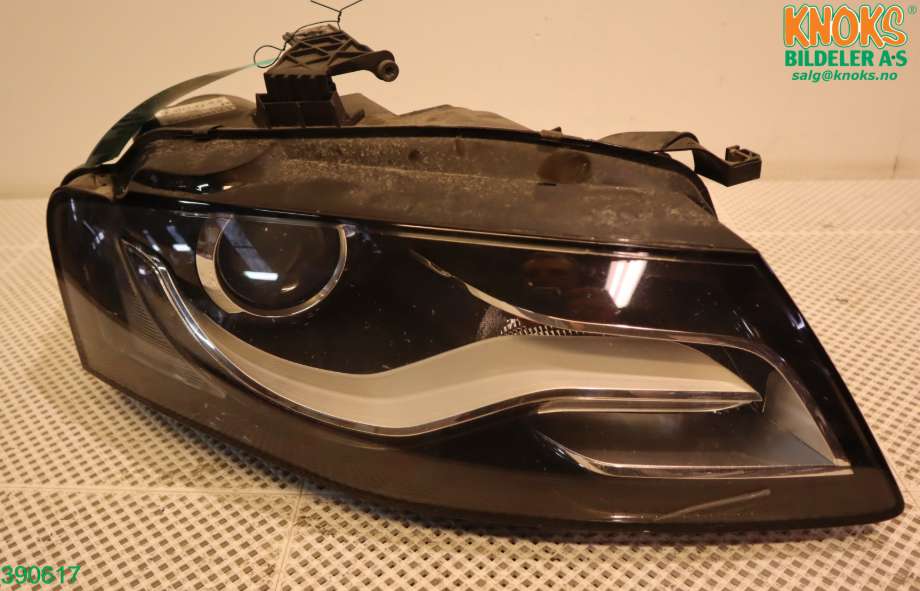 Frontlykt høyre xenon til Audi A4, Allroad 2009-2016 (Type I) (B8) (B8) (AUDI|8K0 941 030 AJ|)