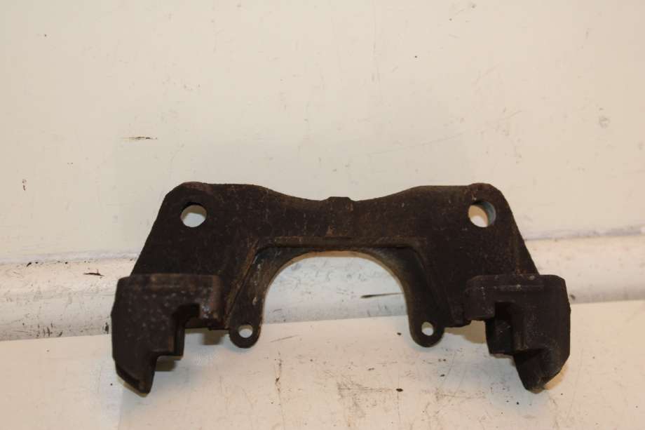 Bremsecaliper brakett til VW Transporter / Caravelle, 2019-->> (T6.1) (T6.1) (VOLKSWAGEN|7H0 615 125 A)