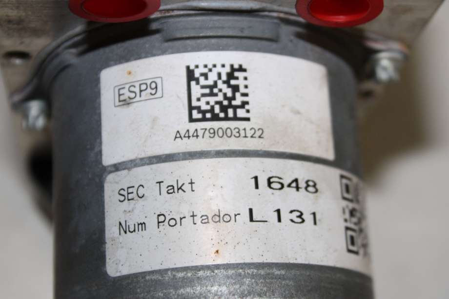 ABS sentral til Mercedes EQV 2020-->> (W447) (W447) (MERCEDES|A 447 900 32 22|)
