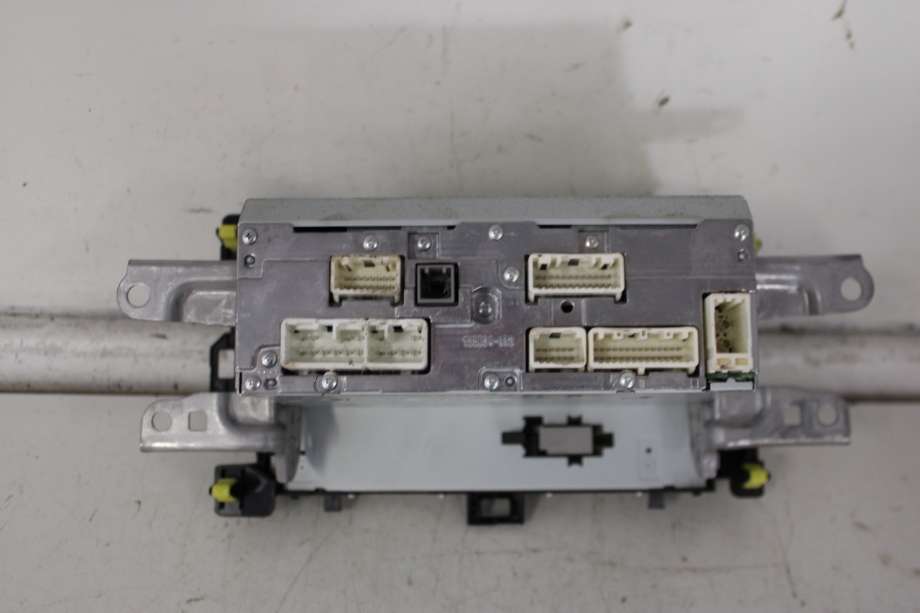 Bilstereo navigasjon til Toyota Yaris 2012-2014 (Type III, Fase 1) (TOYOTA|861400D050|)