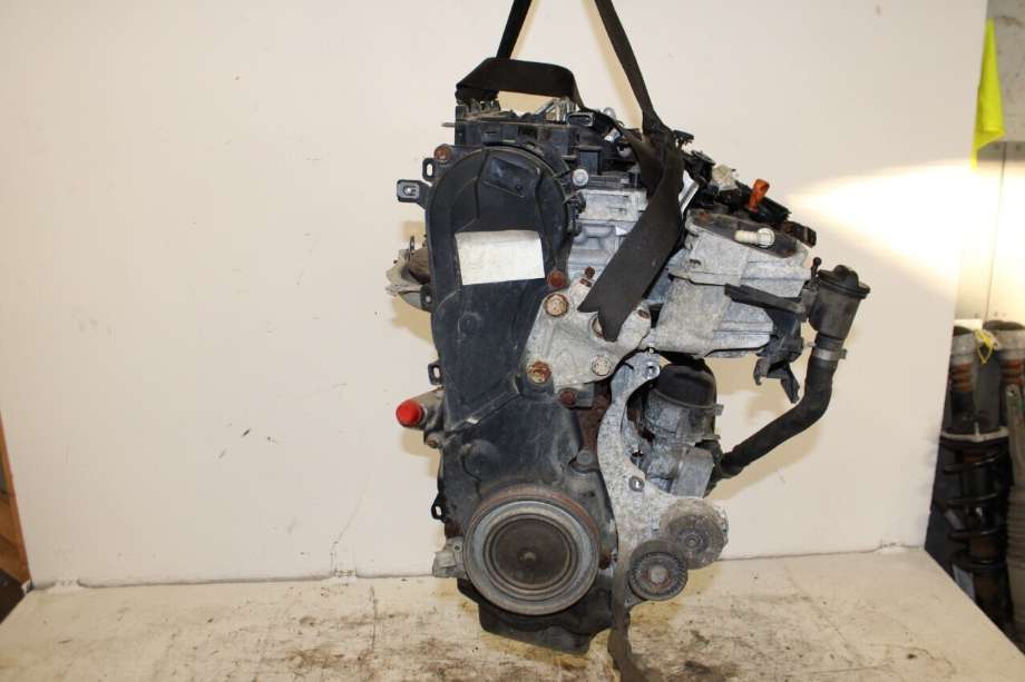 Motor diesel til Toyota Proace 2013-2016 (Type I)  (TOYOTA|SU001A0015|)
