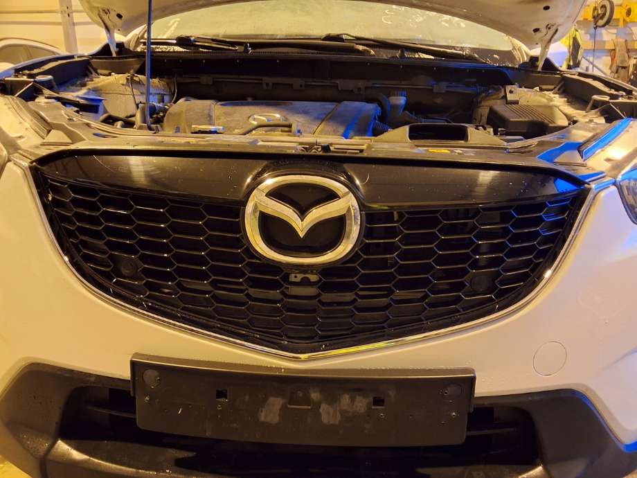 Grill til Mazda CX-5, 2012-2017 (Type I)  (MAZDA|KD45-50-710G)