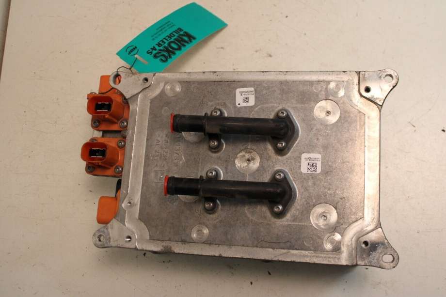 Batterilader (OBC - On Board Charger) til VW Passat 2015-2019 (Fase 1) (B8) (B8) (VOLKSWAGEN|5QE 915 682 M|)