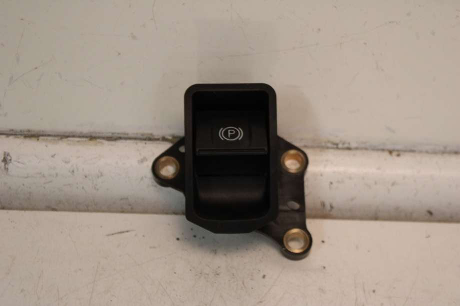 Bryter elektrisk håndbrekk/parkbrems til Toyota Avensis, 2009-2015 (Type III, Fase 1)  (TOYOTA|8439005010)