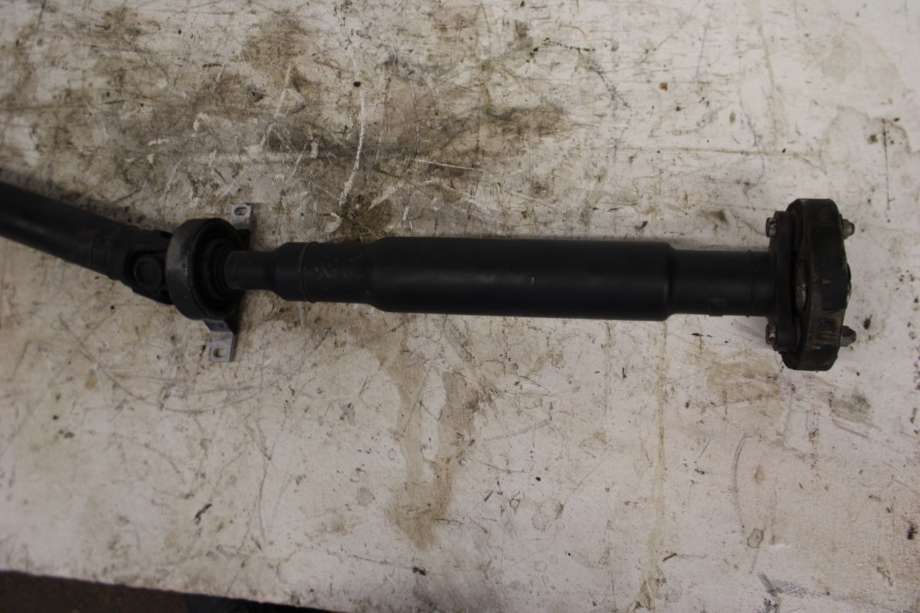 Mellomaksel bakre til BMW X3 2007-2010 (Fase 2) (E83) (E83) (BMW|26 10 7 564 736|)