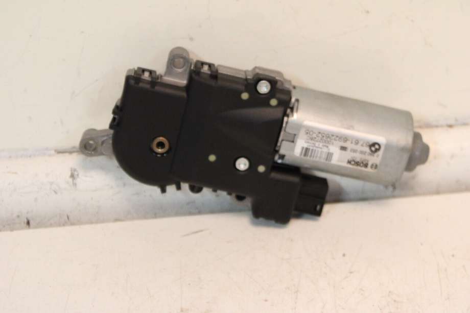 Takluke motor til BMW X3 2007-2010 (Fase 2) (E83) (E83) (BMW|12 14 7 567 610|)