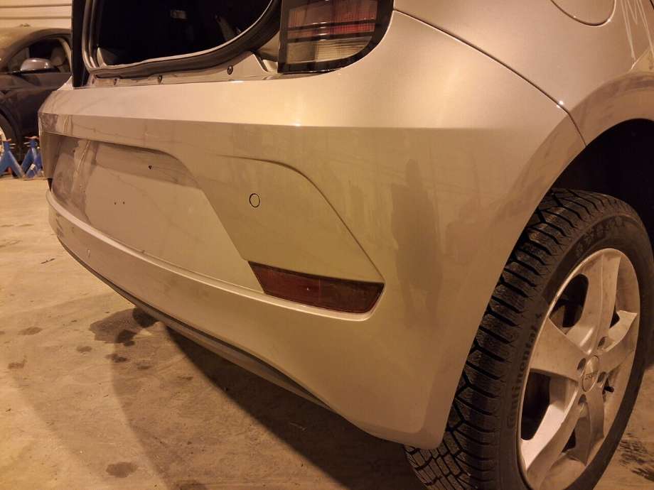 Støtfanger bak til VW E-Up 2013-2019  (VOLKSWAGEN|1S6 807 421 AB|)