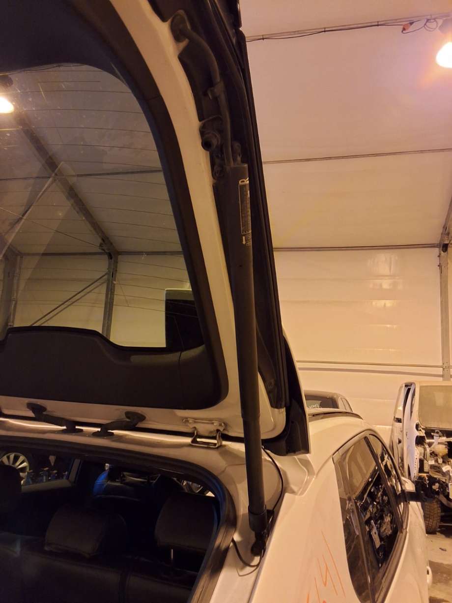 Baklukedemper til Toyota bZ4X, 2022-->>  (TOYOTA|6891042102)