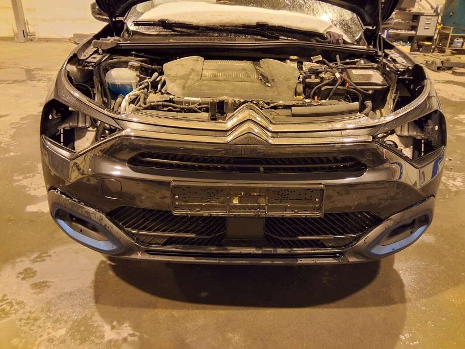 Støtfanger foran til Citroën C4, Spacetourer, 2019-->>  (CITROEN|167761101T)
