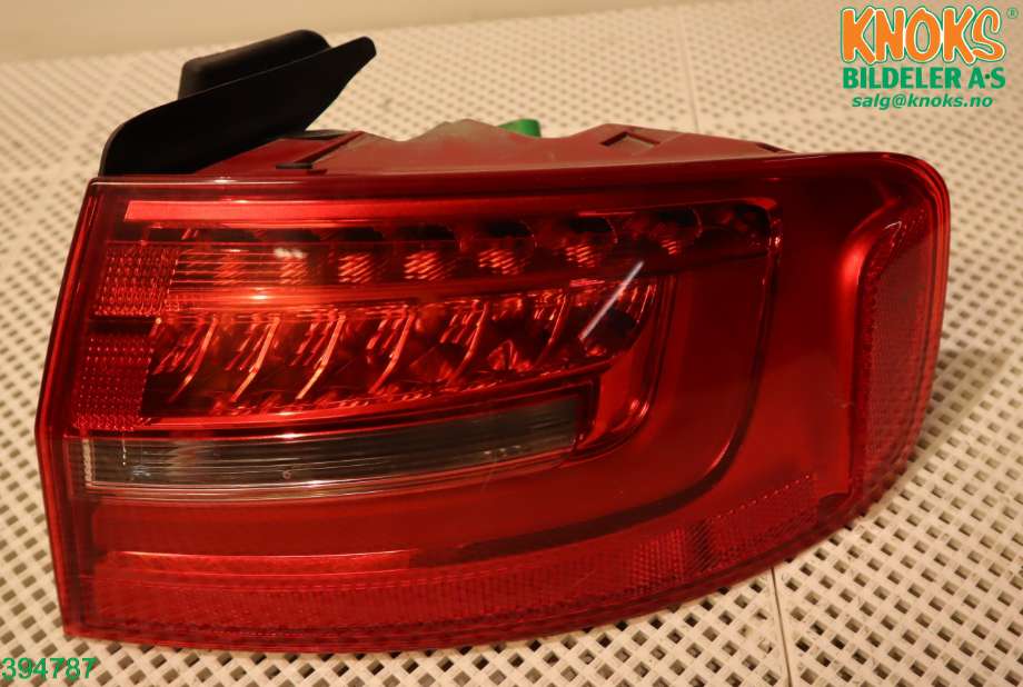 Baklykt høyre til Audi A4, 2007-2014 (Type IV) (B8) (B8) (AUDI|8K5 945 096 AC)