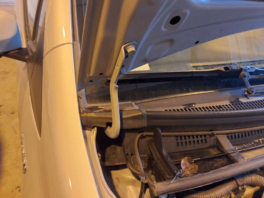 Panserhengsler til Toyota Yaris, 2014-2020 (Type III, Fase 2)  (TOYOTA|534100D320)