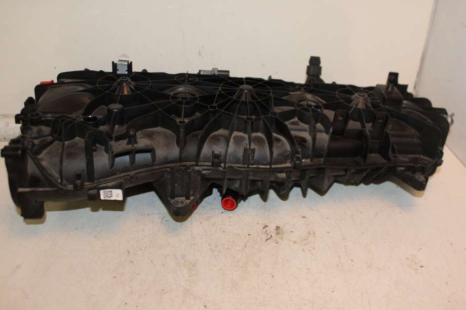 Manifold innsug til BMW X5 2018-->> (G05) (G05) (BMW|11 61 8 647 977|)