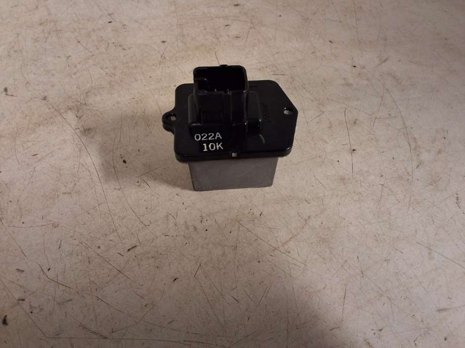 Varmeapparat motstand til Mitsubishi Outlander, 2010-2012 (Type II, Fase 2)  (MITSUBISHI|7802A006)