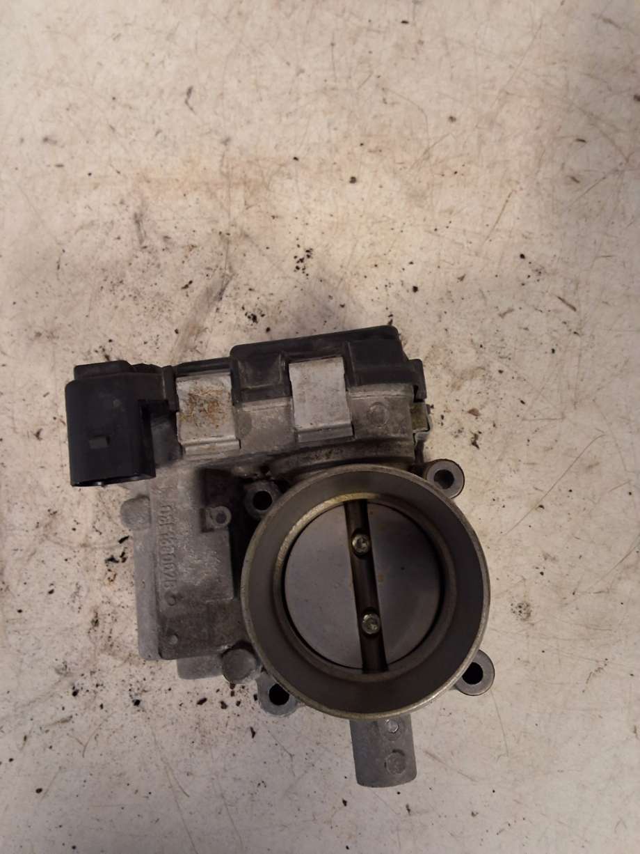 Spjeldhus til VW Golf VII 2012-2017 (Fase 1)  (VOLKSWAGEN|03F 133 062 B|)