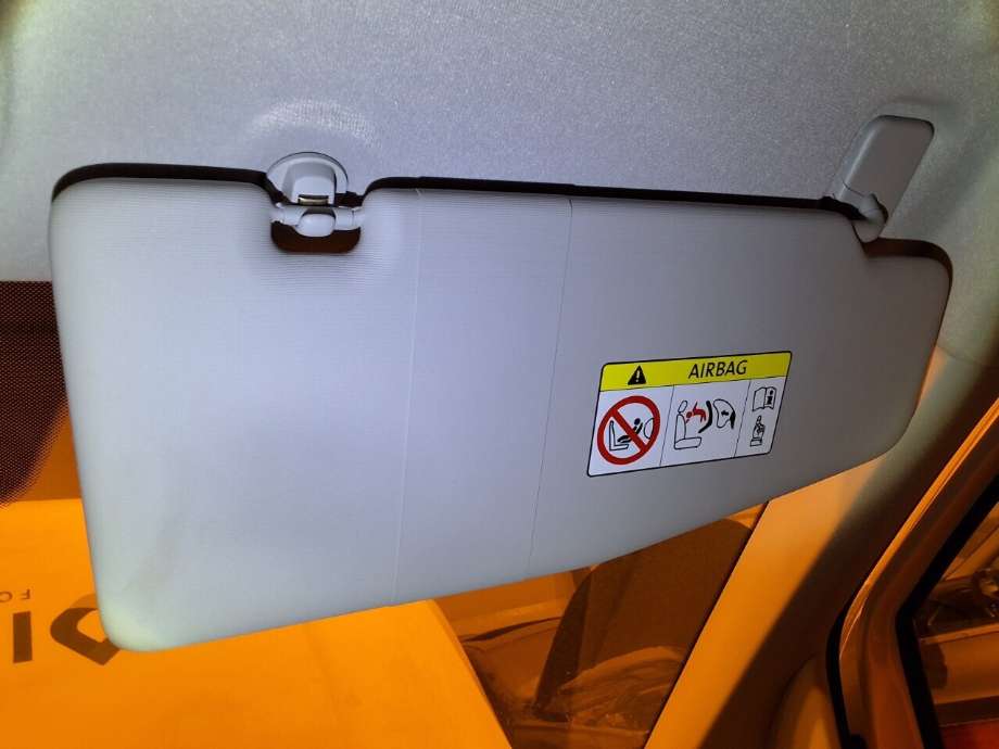 Solskjerm til VW Caddy 2020-->> (Type IV) (VOLKSWAGEN|2K7 857 552 AK|)