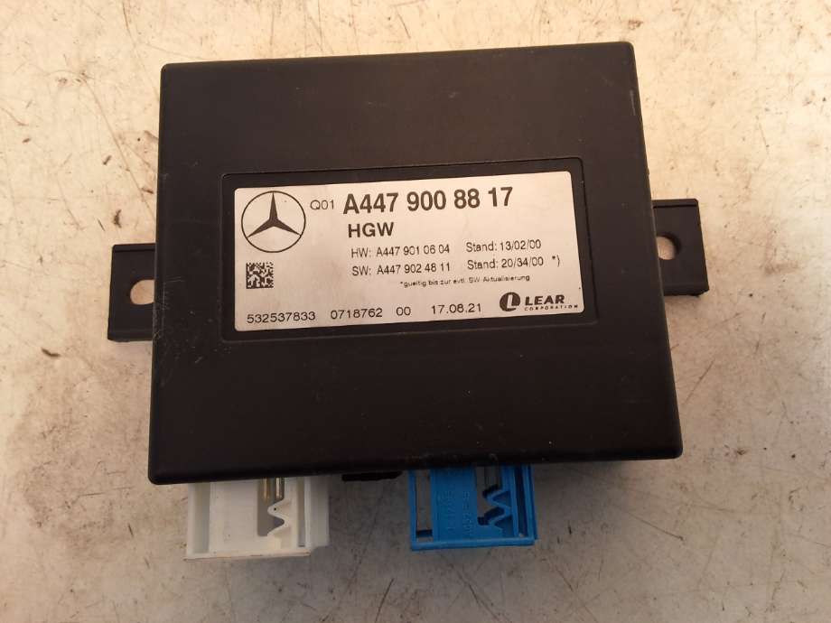 Styreenhet diverse til Mercedes EQV 2020-->> (W447) (W447) (MERCEDES|A 447 900 88 17|)