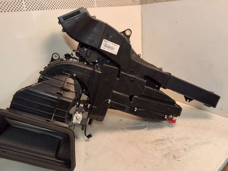 Varmeapparat register til Mercedes EQV 2020-->> (W447) (W447) (MERCEDES|A 447 830 07 60|)