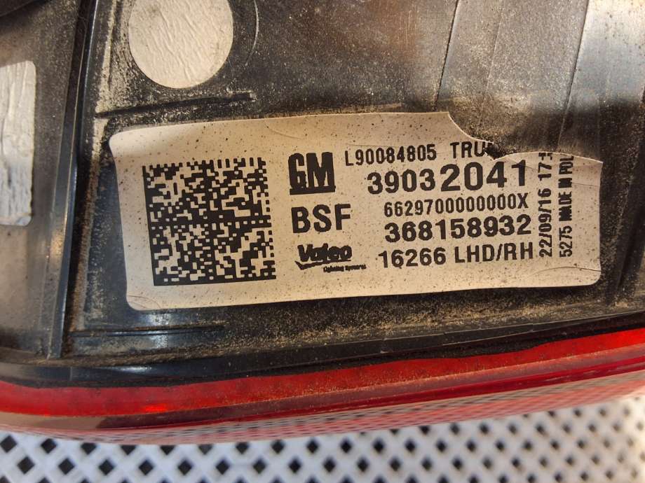 Baklykt høyre indre til Opel Astra K 2015-->> (OPEL|13427508|39077382|)