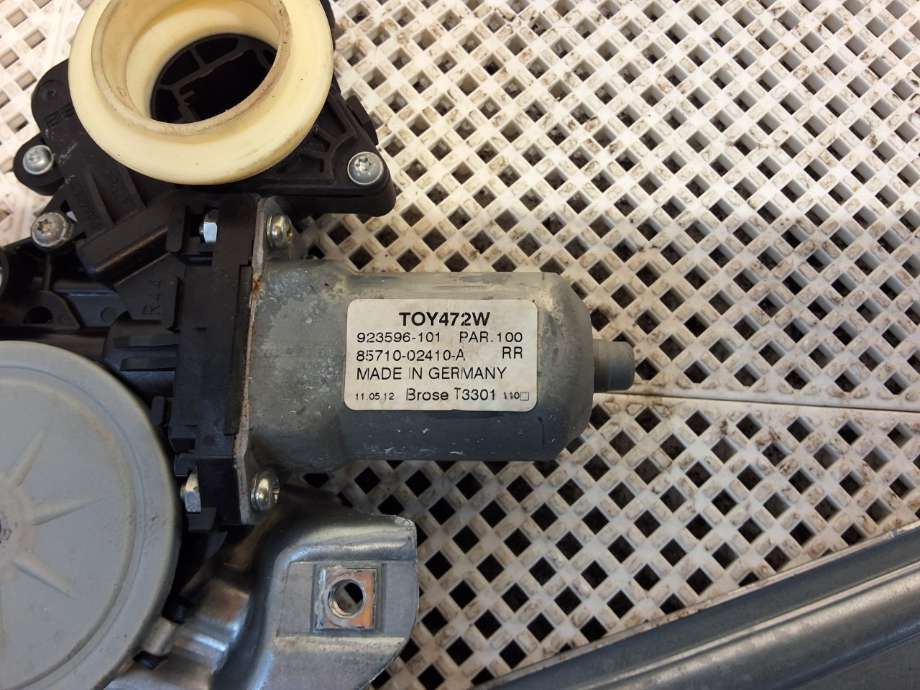 Ruteheis venstre bak til Toyota Auris 2010-2012 (Type I, Fase 2) (TOYOTA|6981002310|)