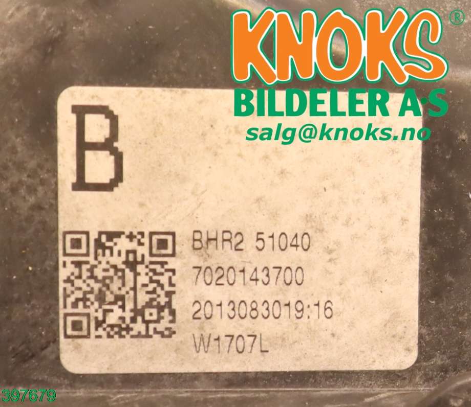 Frontlykt venstre halogen til Mazda 3 2013-2016 (Type III, Fase 1)  (MAZDA|BHR251041A|)
