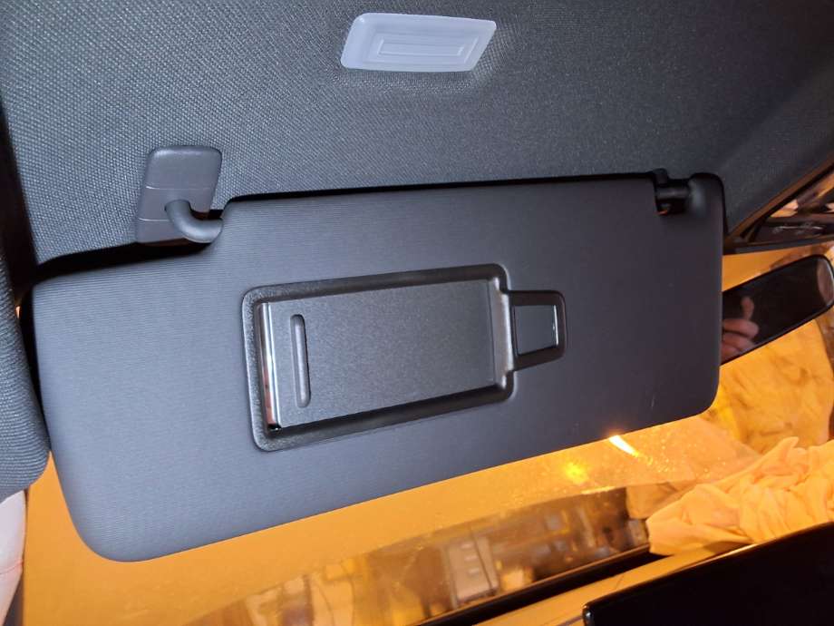 Solskjerm til VW ID.5 2022-->>  (VOLKSWAGEN|)