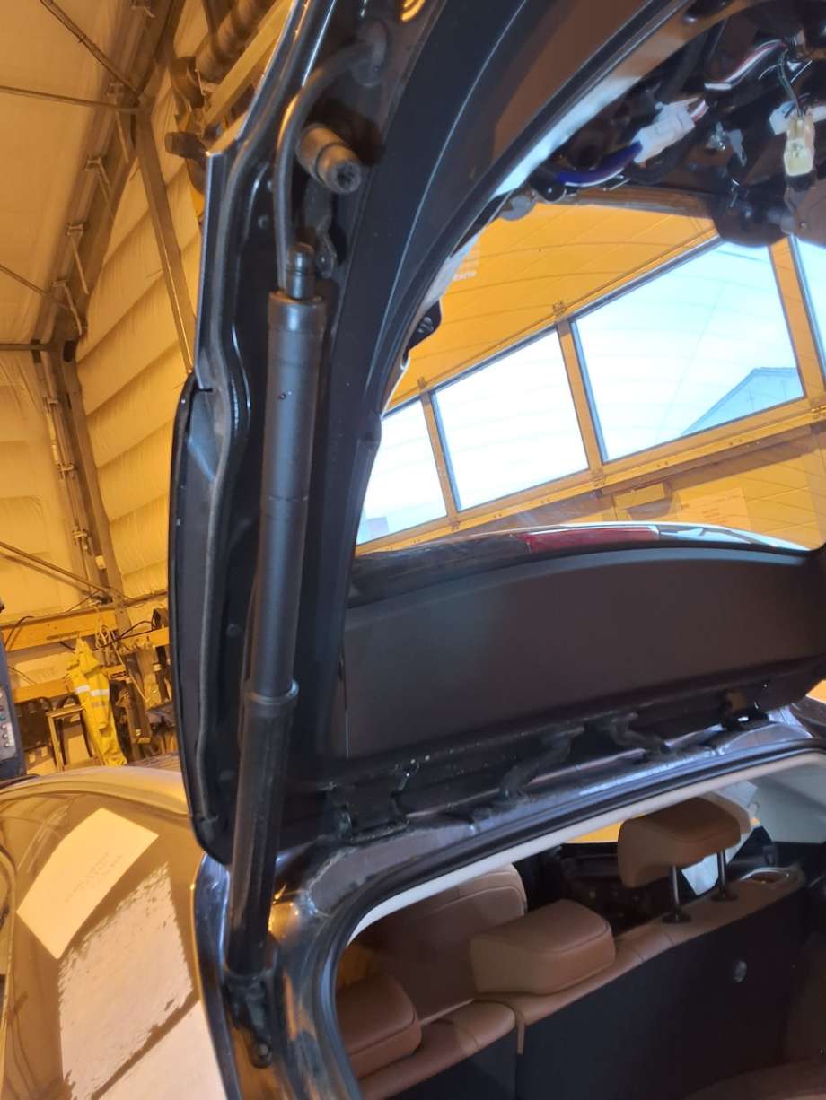 Baklukedemper til Lexus UX 2018-->> (LEXUS|6892076010|)
