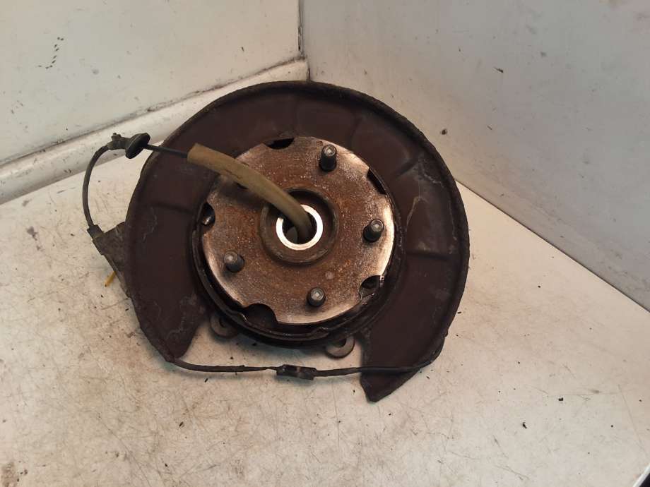 Hjulspindel venstre bak til Toyota RAV4, 2009-2013 (Type III, Fase 2)  (TOYOTA|4230542020)