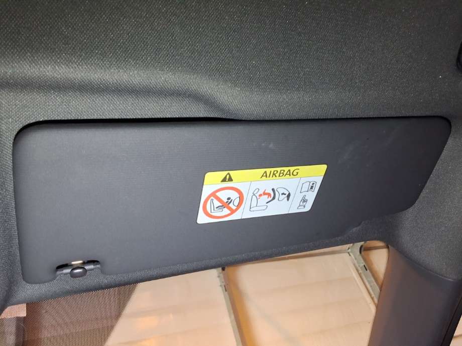 Solskjerm til VW ID.4, 2020-->>  (VOLKSWAGEN|11A 857 552 D)
