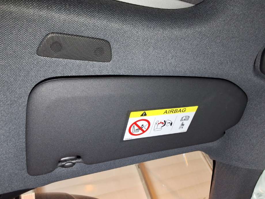 Solskjerm til Volvo XC40, 2018-2024  (VOLVO|)