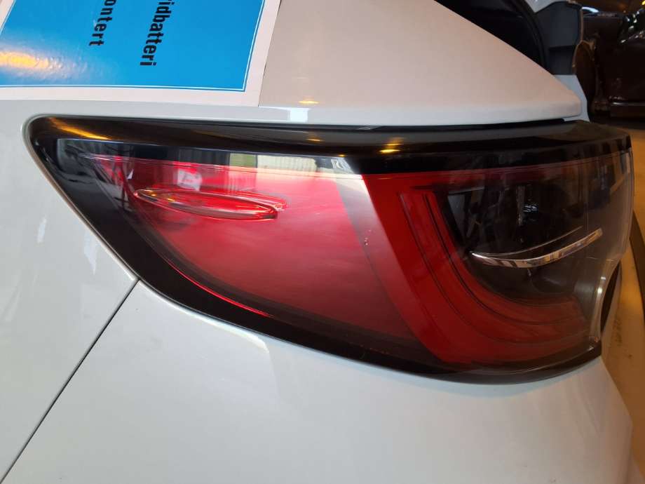 Baklykt venstre til Toyota Corolla 2019-->> (TOYOTA|)