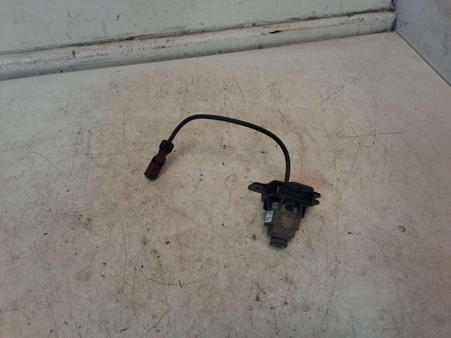 Kamera til BMW X3 2010-2017 (F25) (F25) (MERCEDES|A 000 905 08 06|)