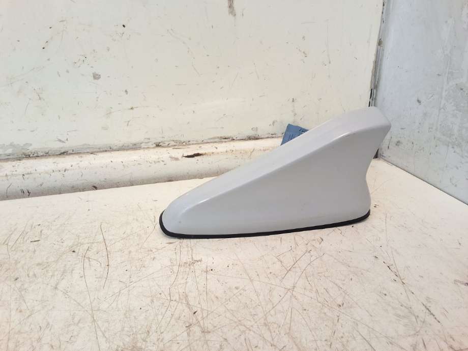 Antenne navigasjon til Hyundai Santa Fe, 2021-->> (Type IV)  (HYUNDAI|96210S1EA0W3A)