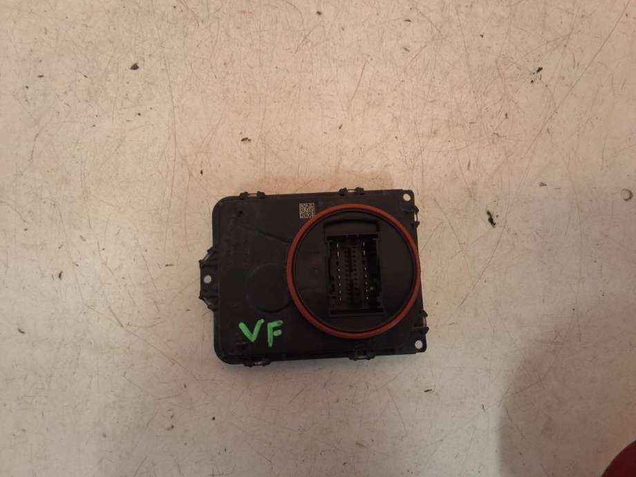 Styreenhet xenon/ballast til VW e-Golf 2017-2020 (Fase 2)  (VOLKSWAGEN|8V0 907 399 D|)