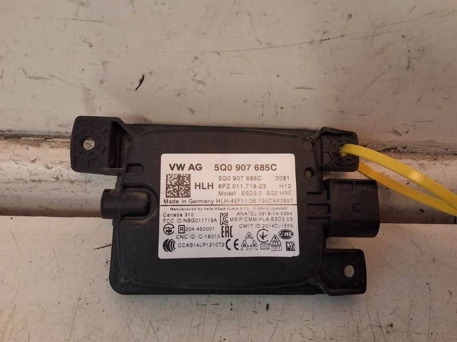 Sensor radar til VW e-Golf 2017-2020 (Fase 2) (VOLKSWAGEN|5Q0 907 685 C|)