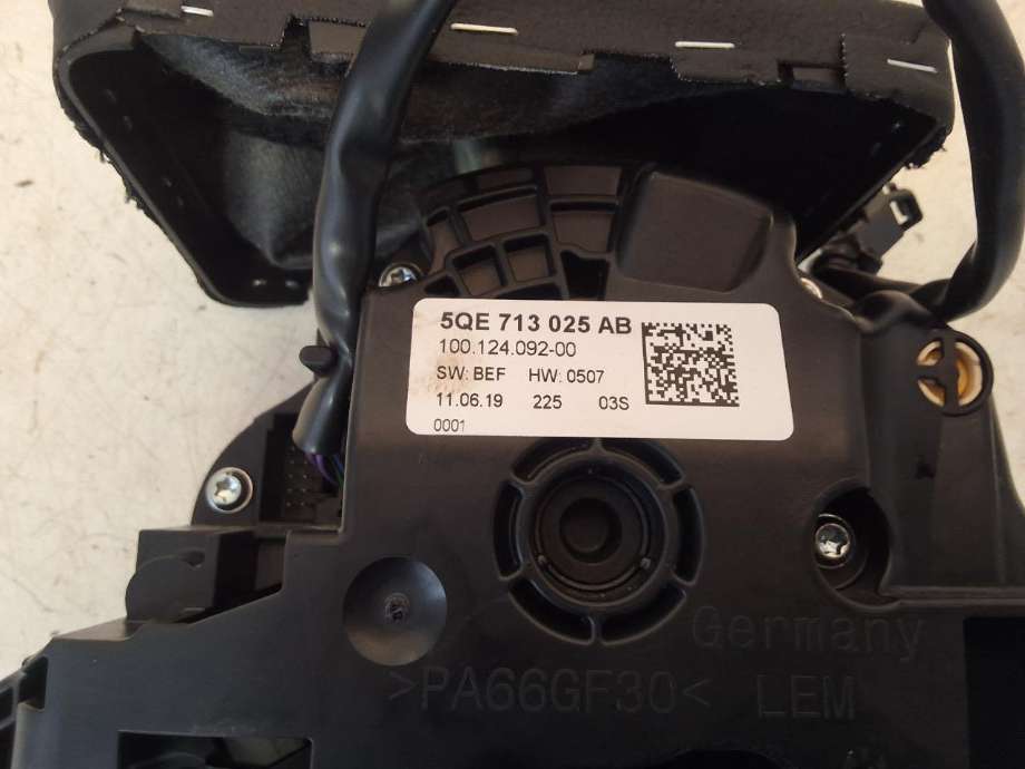 Girstang/girvelger automat til VW e-Golf 2017-2020 (Fase 2)  (VOLKSWAGEN|5QE 713 025 AE|)