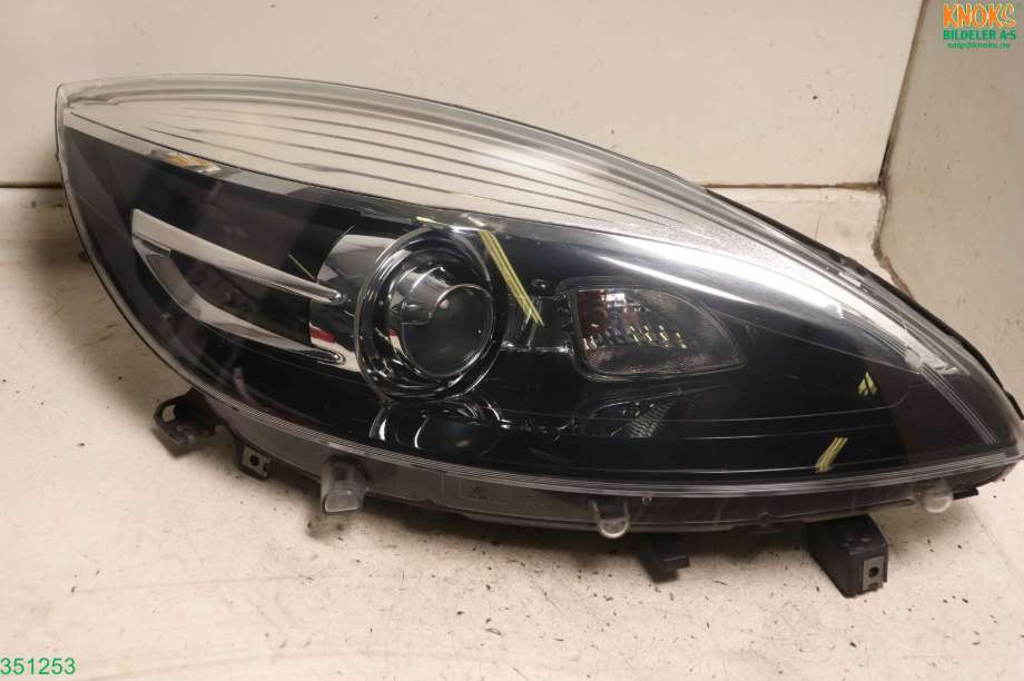 Frontlykt høyre halogen til Renault Scenic 2009-2016 (Type III)  (RENAULT|260105783R|)