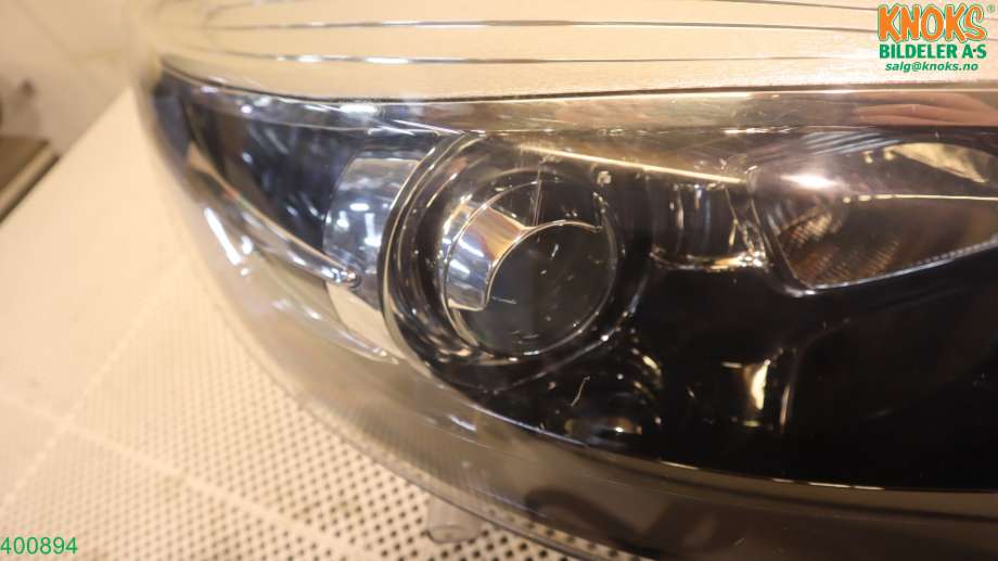 Frontlykt høyre halogen til Renault Scenic 2009-2016 (Type III)  (RENAULT|260105783R|)